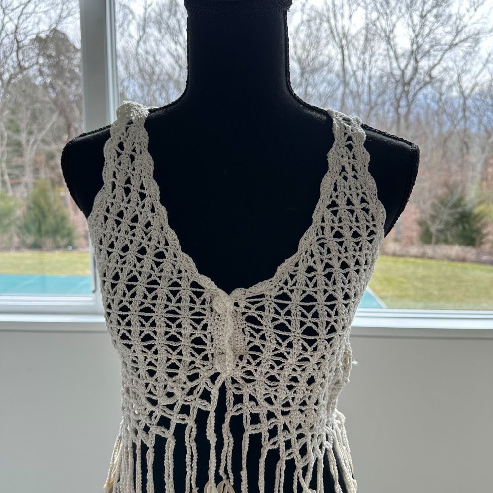 ANNA KOSTUROVA CROCHET CREAM TOP WITH SHELLS